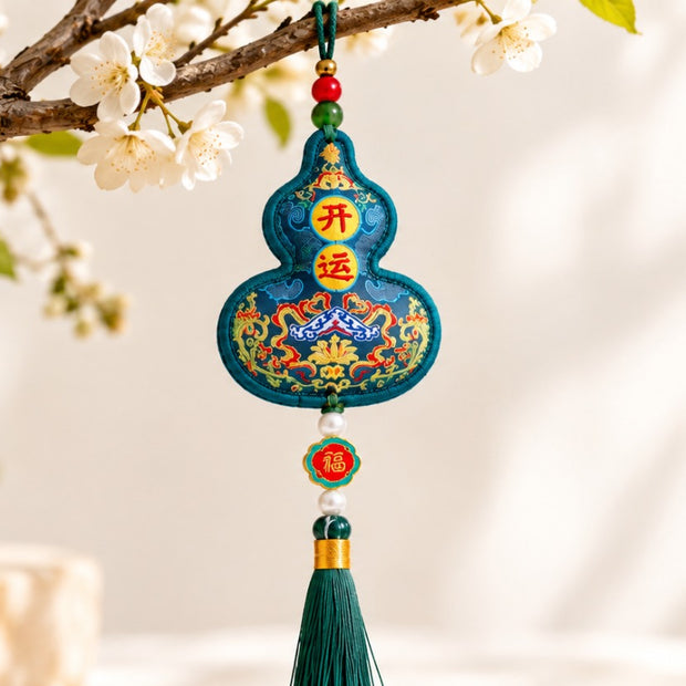 Green Wu Lou Sachet Pendant